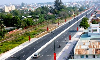 Cơ hội tốt cho nhà đầu tư đất mặt tiền QL50,dự án mới, SHR, 0903928829