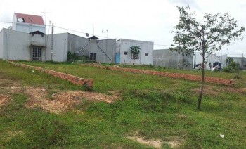 Đất xây trọ an cư, cách chợ Bình Chánh 200m, đường Đinh Đức Thiện, giá 220tr/nền, SHR 0978288526